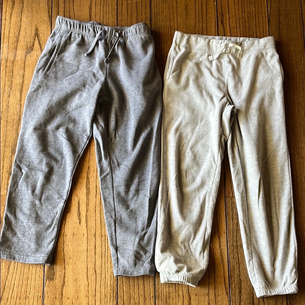 Two Kids Gray and Cream Fleece Joggers Size 8